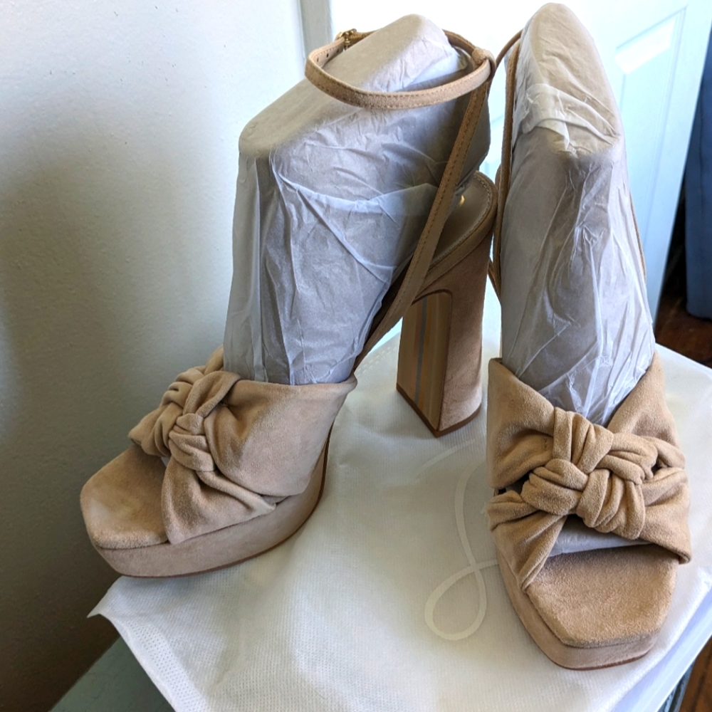 Sam Edelman taupe block heels